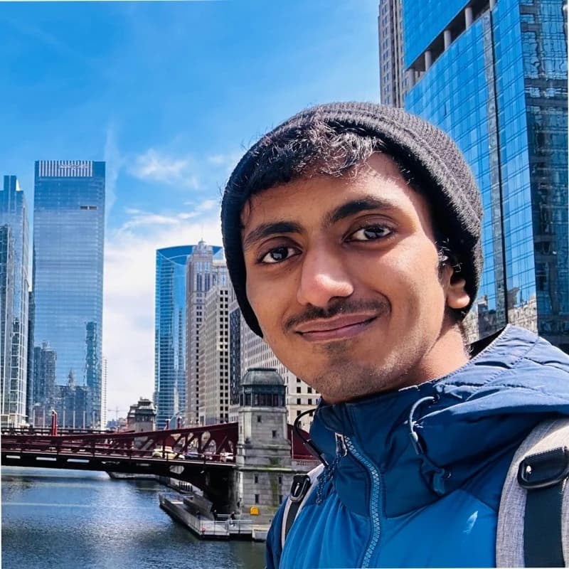 Portrait of Vivek Alamuri